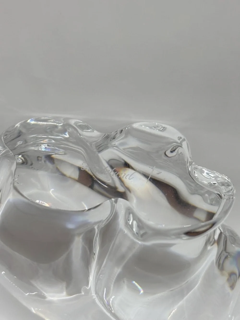 Vintage Hand Blown Hadeland Crystal Glass Figurine Polar Bear Art Paperweight - Picture 2 of 8